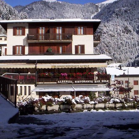 Mezzoldo Albergo Ristorante Sole מראה חיצוני תמונה