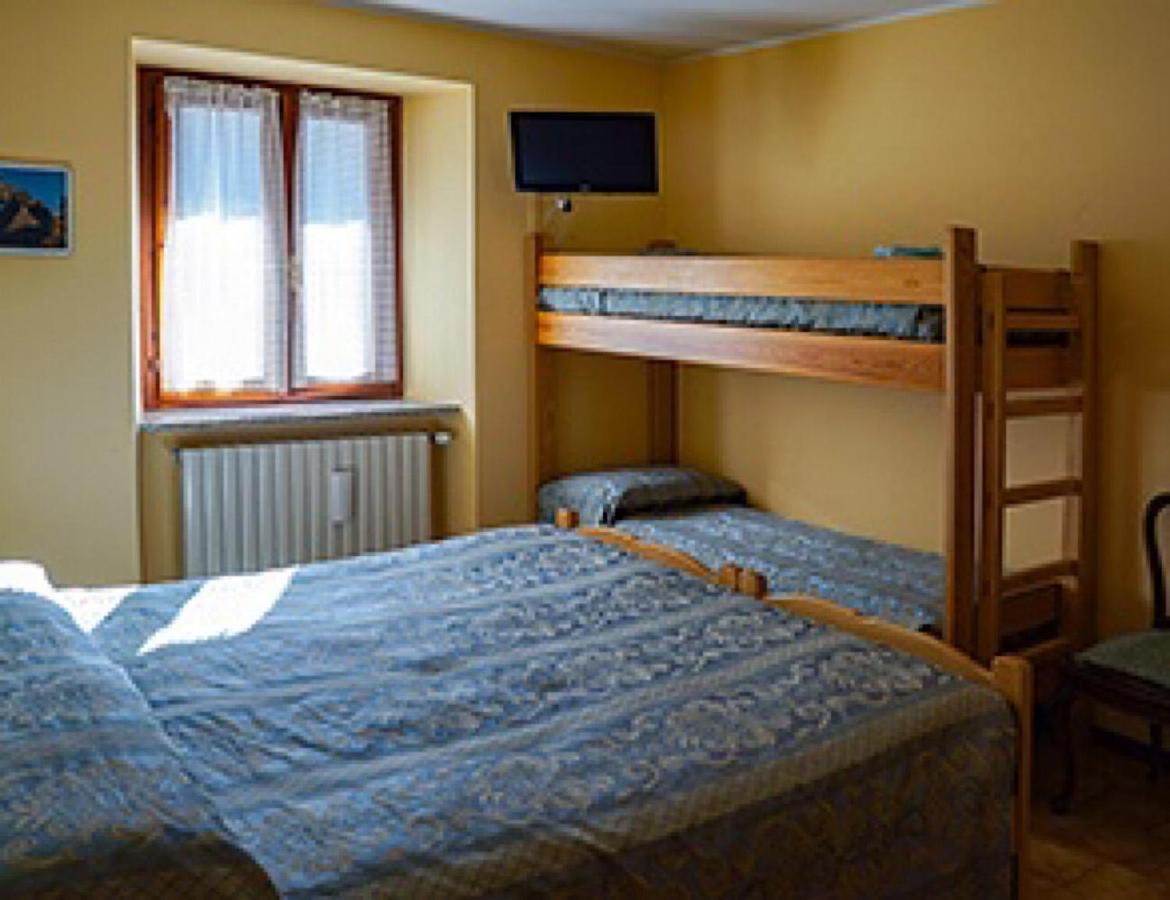 Mezzoldo Albergo Ristorante Sole מראה חיצוני תמונה