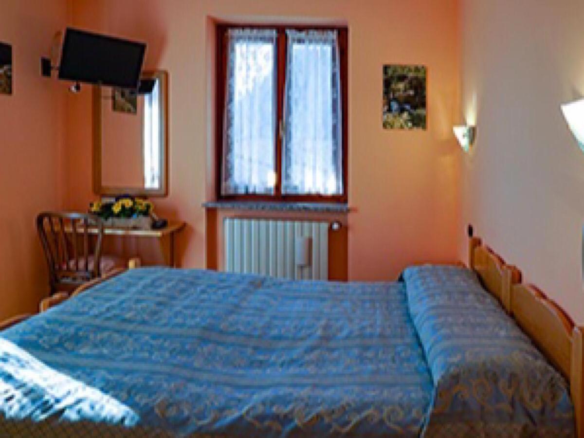 Mezzoldo Albergo Ristorante Sole מראה חיצוני תמונה