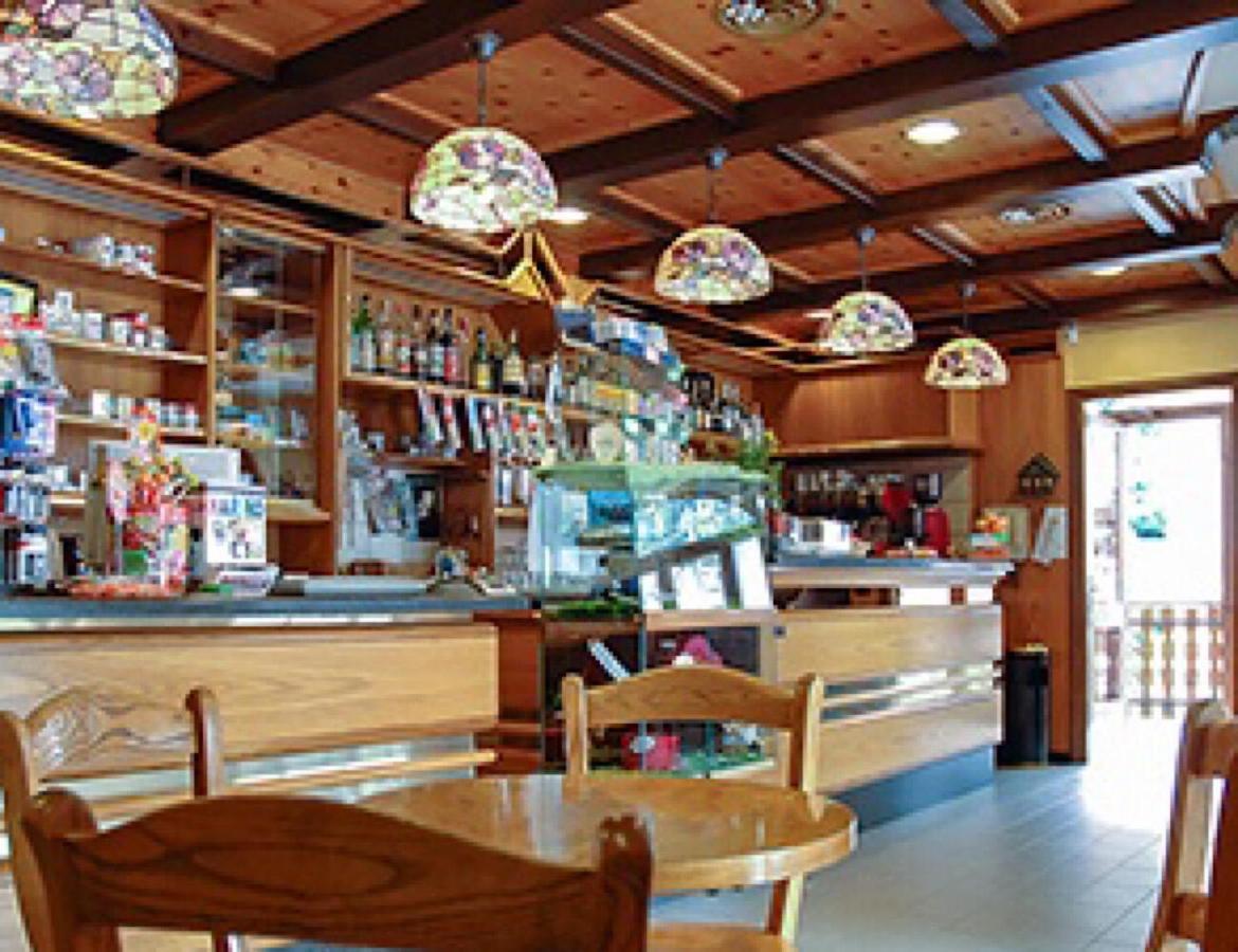 Mezzoldo Albergo Ristorante Sole מראה חיצוני תמונה